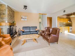 Quiet Valley View Retreat