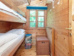 6 Person Holiday Home in Farvang