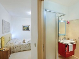 Spacious Villa With Pool