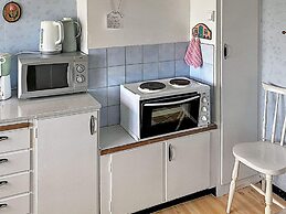 6 Person Holiday Home in Lottorp