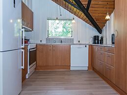 6 Person Holiday Home in Ansager