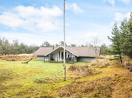 Charming Cottage Retreat-by Traum