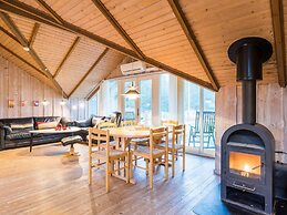Charming Cottage Retreat-by Traum