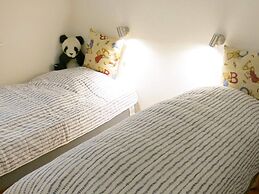 6 Person Holiday Home in Vaeggerlose