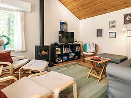 6 Person Holiday Home in Vaeggerlose