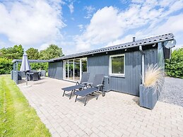5 Person Holiday Home in Blavand