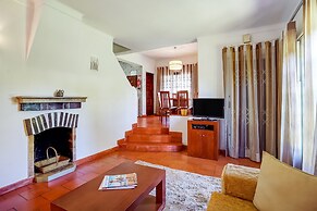 Lovely Villa in Vilamoura With Private Pool