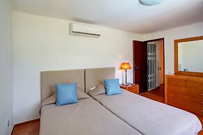 Lovely Villa in Vilamoura With Private Pool