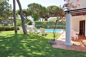 Lovely Villa in Vilamoura With Private Pool