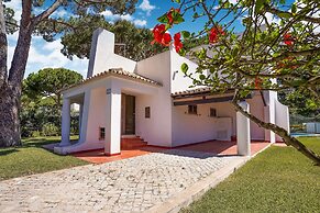 Lovely Villa in Vilamoura With Private Pool