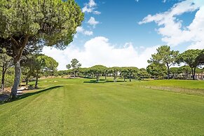 Lovely Villa in Vilamoura With Private Pool