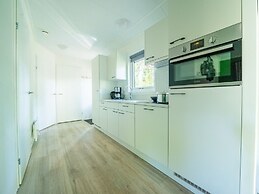 Modern Chalet With Dishwasher, Near Utrecht