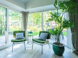 Modern Chalet With Dishwasher, Near Utrecht