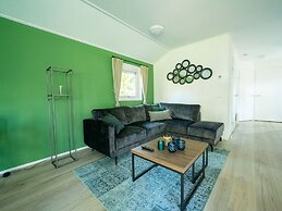 Modern Chalet With Dishwasher, Near Utrecht
