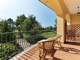 Villa With Pool Near Paestum