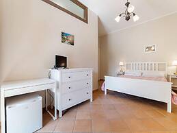 Villa With Pool Near Paestum