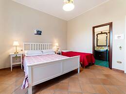 Villa With Pool Near Paestum