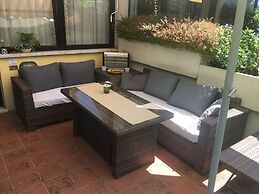 Belvilla by OYO Appartment Dafinzi