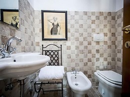 Apartment in Ascoli Piceno With Pool & Beaches