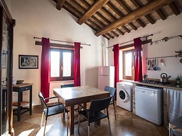 Apartment in Ascoli Piceno With Pool & Beaches