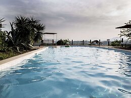 Apartment in Ascoli Piceno With Pool & Beaches