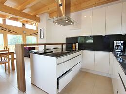 Chalet in La Tzoumaz With Sauna Views