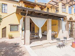 Apartment in Ascoli Near Mountains