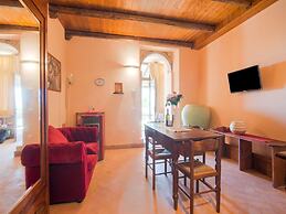Apartment in Ascoli Near Mountains