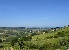 Apartment in Ascoli Near Mountains