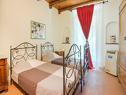 Apartment in Ascoli Near Mountains