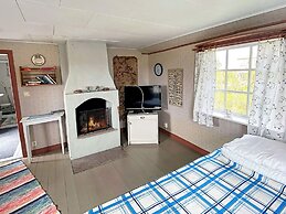 4 Person Holiday Home in Lottorp