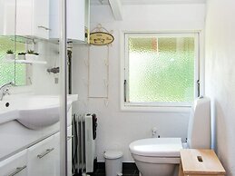 Secluded Harbor Cottage-by Traum