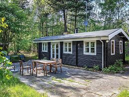 8 Person Holiday Home in Vaeggerlose