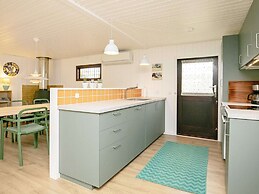 Modern Retreat in Klitgards-by Traum