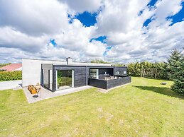 5 Star Holiday Home in Hemmet