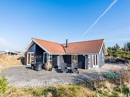 4 Star Holiday Home in Henne