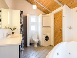 4 Star Holiday Home in Henne