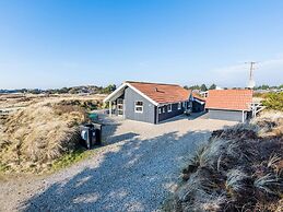 4 Star Holiday Home in Henne