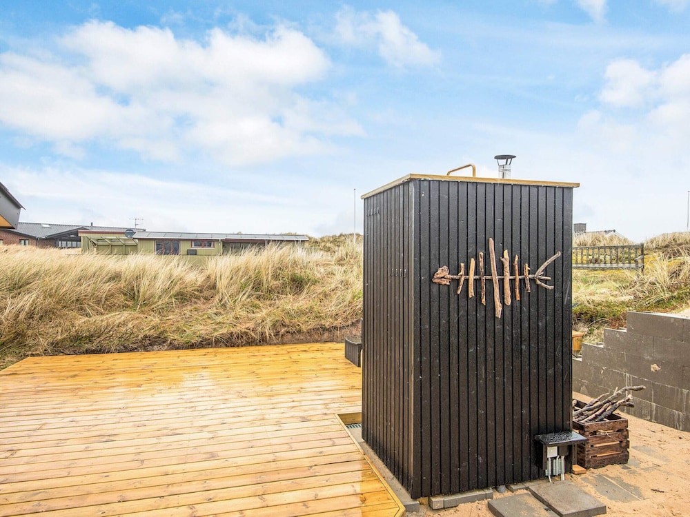 4 Star Holiday Home in Hvide Sande