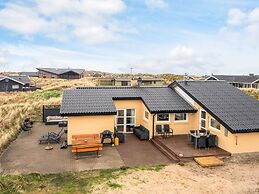 4 Star Holiday Home in Hvide Sande