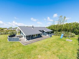 5 Star Holiday Home in Tarm