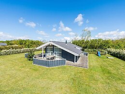 5 Star Holiday Home in Tarm