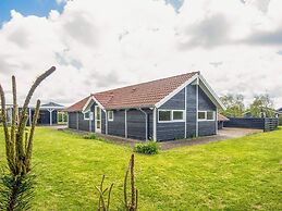5 Star Holiday Home in Hemmet