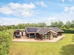 5 Star Holiday Home in Hemmet
