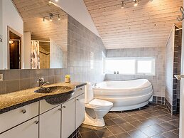 5 Star Holiday Home in Tarm