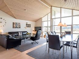 5 Star Holiday Home in Tarm