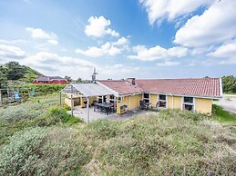 4 Star Holiday Home in Henne