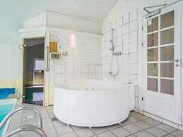 4 Star Holiday Home in Henne