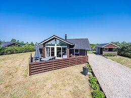 5 Star Holiday Home in Tarm