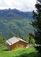 Modern Chalet with Hot Tub in Les Collons